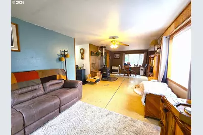 250 E 2nd St, Long Creek, OR 97856 - Photo 23