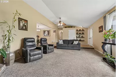 14708 NE 37th St, Vancouver, WA 98682 - Photo 5