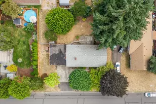 456 NW Dennis Ave, Hillsboro, OR 97124 - Photo 31