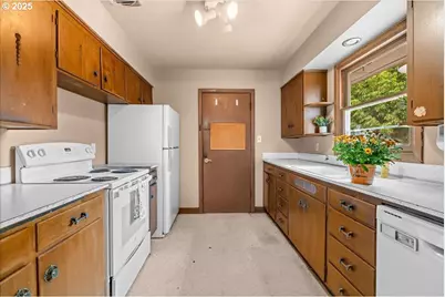 456 NW Dennis Ave, Hillsboro, OR 97124 - Photo 13