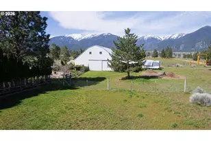 44046 Pocahontas Rd, Baker City, OR 97814 - Photo 5