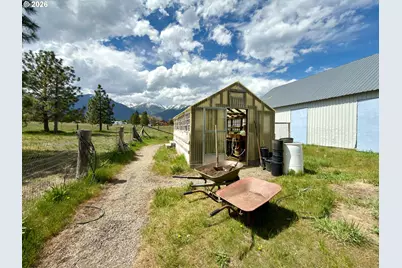 44046 Pocahontas Rd, Baker City, OR 97814 - Photo 37