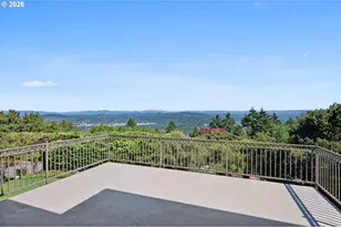1212 SW Hessler Dr, Portland, OR 97239 - Photo 11