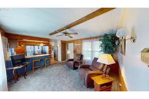 98042 W Benham Ln, Brookings, OR 97415 - Photo 9