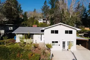 275 E 39th Ave, Eugene, OR 97405 - Photo 1