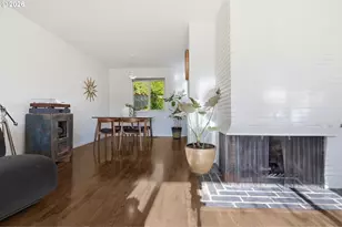 275 E 39th Ave, Eugene, OR 97405 - Photo 11