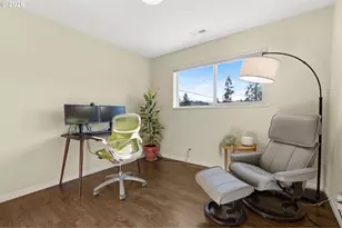 275 E 39th Ave, Eugene, OR 97405 - Photo 21