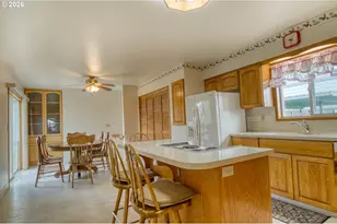 57681 Old Portland Rd, Warren, OR 97053 - Photo 13