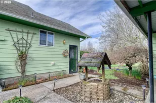 57681 Old Portland Rd, Warren, OR 97053 - Photo 31