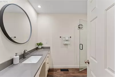 18148 Pioneer Ct, Lake Oswego, OR 97034 - Photo 17