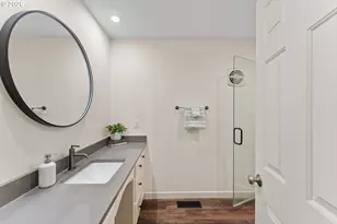 18148 Pioneer Ct, Lake Oswego, OR 97034 - Photo 17