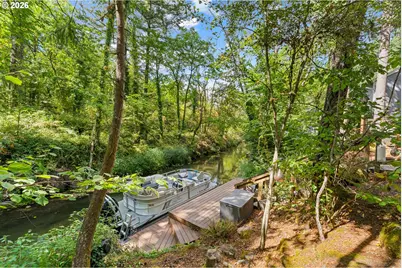 18148 Pioneer Ct, Lake Oswego, OR 97034 - Photo 7