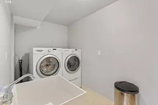 18148 Pioneer Ct, Lake Oswego, OR 97034 - Photo 29