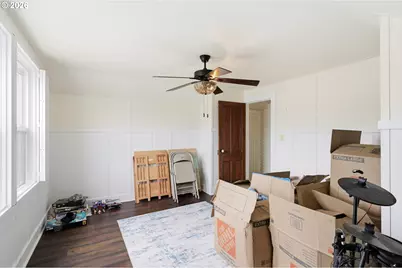 240 5th Ave, Seaside, OR 97138 - Photo 29