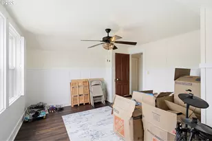 240 5th Ave, Seaside, OR 97138 - Photo 29