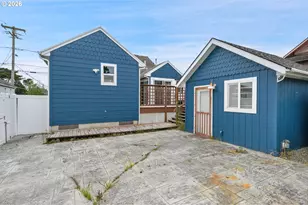 240 5th Ave, Seaside, OR 97138 - Photo 33