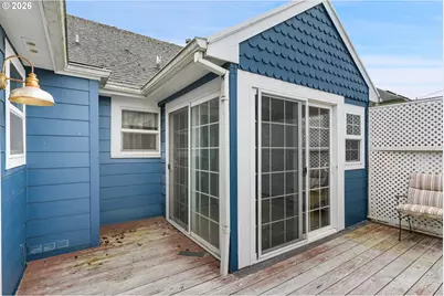 240 5th Ave, Seaside, OR 97138 - Photo 31