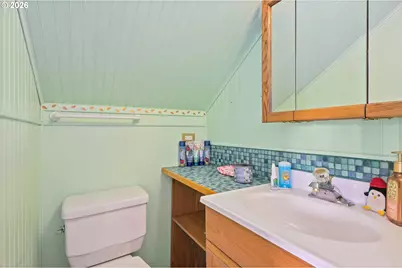 240 5th Ave, Seaside, OR 97138 - Photo 27