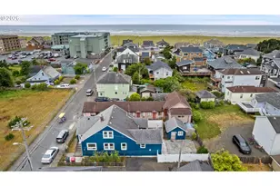 240 5th Ave, Seaside, OR 97138 - Photo 41