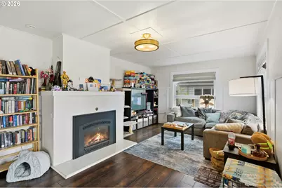 240 5th Ave, Seaside, OR 97138 - Photo 5