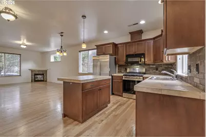 3181 SW 173rd Ave, Beaverton, OR 97003 - Photo 9