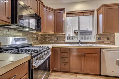 3181 SW 173rd Ave, Beaverton, OR 97003 - Photo 11