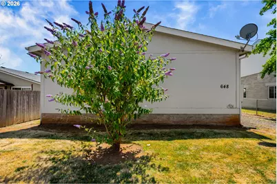 648 Commercial St, Monroe, OR 97456 - Photo 3