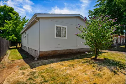 648 Commercial St, Monroe, OR 97456 - Photo 5