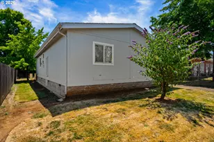648 Commercial St, Monroe, OR 97456 - Photo 5
