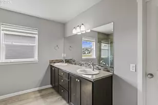 10810 NE 109th St, Vancouver, WA 98662 - Photo 25