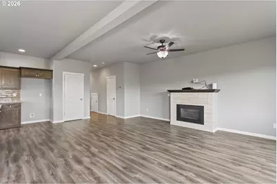 10810 NE 109th St, Vancouver, WA 98662 - Photo 9