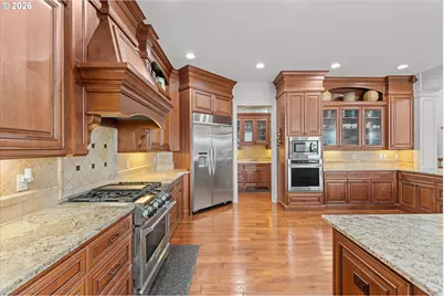 14575 S Stoneridge Dr, Oregon City, OR 97045 - Photo 17