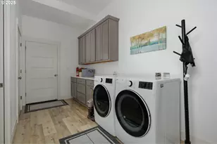 541 NW Vancouver Ave, Stevenson, WA 98648 - Photo 13