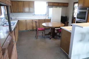 307 Wagner St, Enterprise, OR 97828 - Photo 9