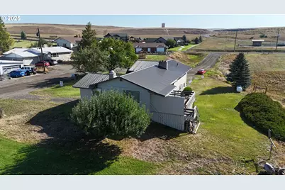 307 Wagner St, Enterprise, OR 97828 - Photo 27