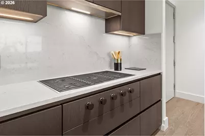 550 SW 10th Ave #3009, Portland, OR 97205 - Photo 13