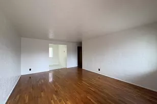 210 Sunnyside Dr, Eugene, OR 97404 - Photo 3