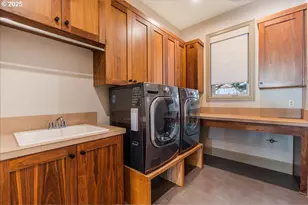 4027 NW Riggs Dr, Portland, OR 97229 - Photo 19