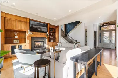 4027 NW Riggs Dr, Portland, OR 97229 - Photo 9