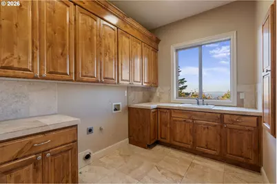 3779 NW Devoto Ln, Portland, OR 97229 - Photo 13