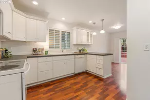 3329 SE Waverleigh Blvd, Portland, OR 97202 - Photo 15