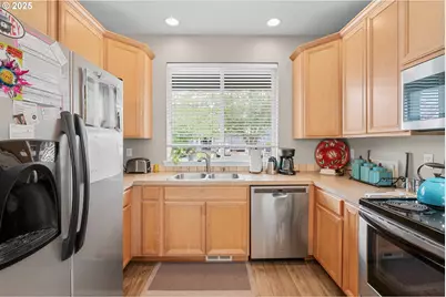 2637 Baines Blvd, Hubbard, OR 97032 - Photo 9