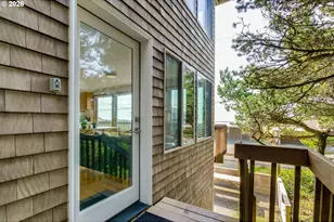 878 Beach St, Manzanita, OR 97130 - Photo 37
