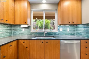 11890 SW Wilton Ave, Portland, OR 97223 - Photo 3