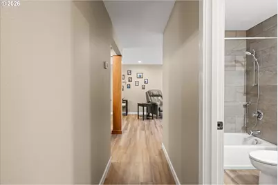 11890 SW Wilton Ave, Portland, OR 97223 - Photo 17