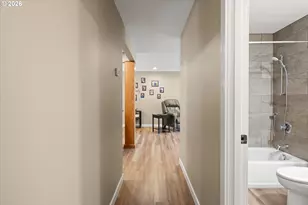 11890 SW Wilton Ave, Portland, OR 97223 - Photo 17