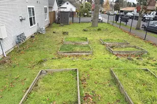 14134 E Burnside St, Portland, OR 97233 - Photo 33