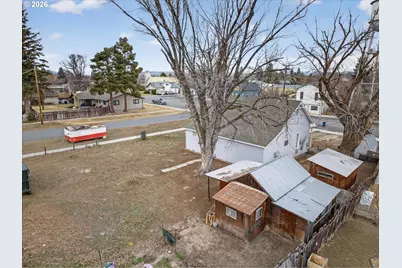 295 E St, North Powder, OR 97867 - Photo 7
