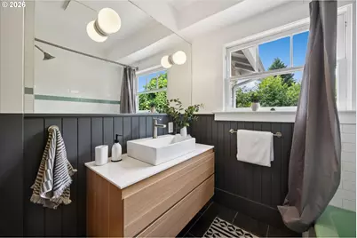 1260 N Winchell St, Portland, OR 97217 - Photo 29