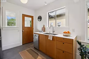 1260 N Winchell St, Portland, OR 97217 - Photo 17